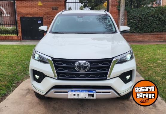 Camionetas - Toyota SW4 2021 Diesel 180000Km - En Venta