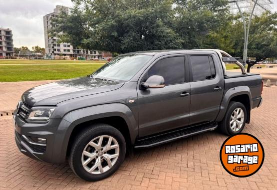 Camionetas - Volkswagen AMAROK HIGHLINE V6 3.0 2022 Diesel - En Venta