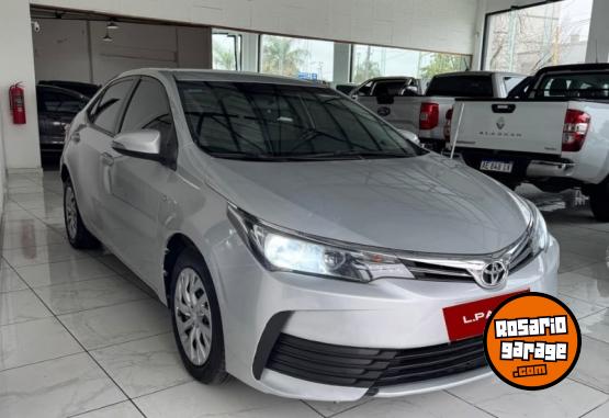 Autos - Toyota Corolla XLI 2018 Nafta 102000Km - En Venta