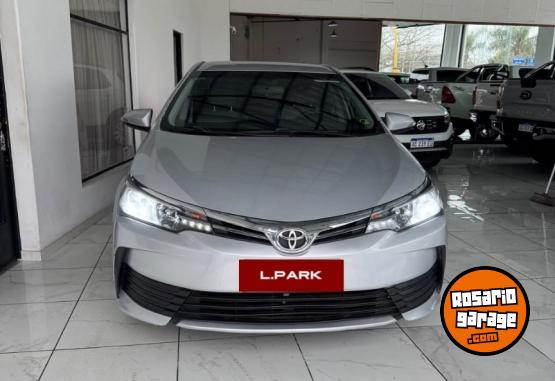 Autos - Toyota Corolla XLI 2018 Nafta 102000Km - En Venta