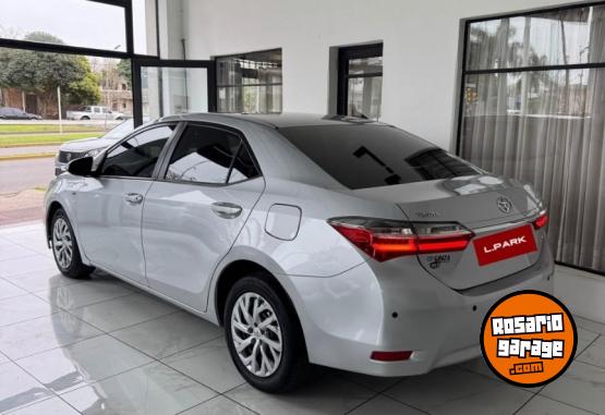 Autos - Toyota Corolla XLI 2018 Nafta 102000Km - En Venta