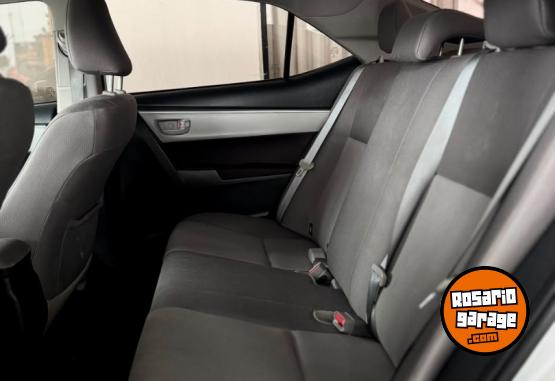Autos - Toyota Corolla XLI 2018 Nafta 102000Km - En Venta
