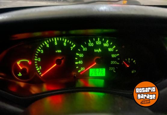 Autos - Ford Focus ghia tdci 2008 Diesel 216800Km - En Venta