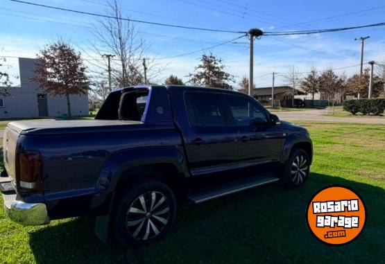 Camionetas - Volkswagen Amarok V6 EXTREME 2022 Diesel 101000Km - En Venta