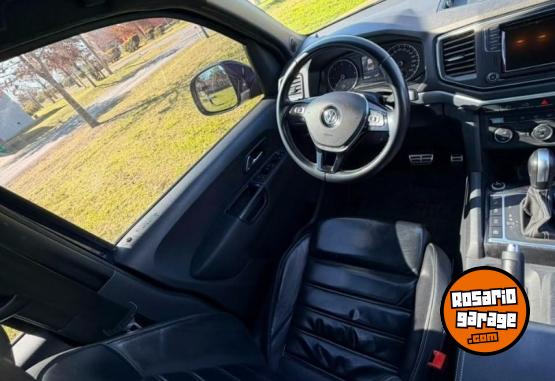 Camionetas - Volkswagen Amarok V6 EXTREME 2022 Diesel 101000Km - En Venta