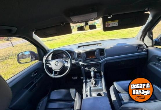 Camionetas - Volkswagen Amarok V6 EXTREME 2022 Diesel 101000Km - En Venta