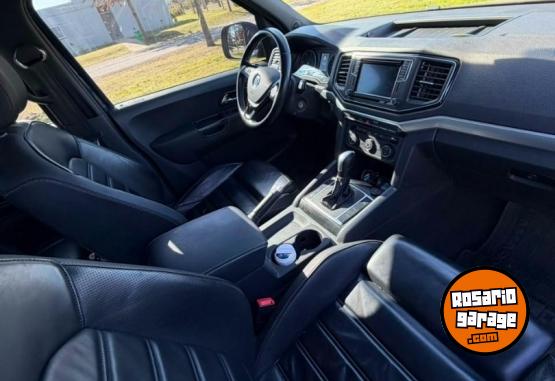 Camionetas - Volkswagen Amarok V6 EXTREME 2022 Diesel 101000Km - En Venta