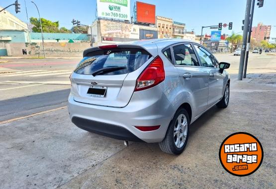 Autos - Ford Fiesta S Plus 2014 Nafta 186900Km - En Venta