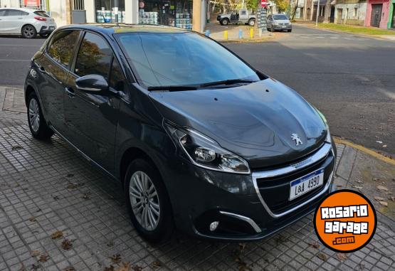 Autos - Peugeot 208 ALLURE NAV 2019 Nafta 90000Km - En Venta