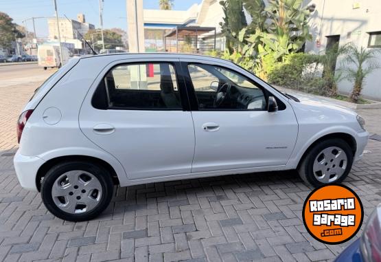 Autos - Chevrolet Celta 2015 GNC 144000Km - En Venta
