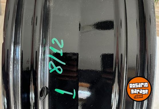 Accesorios para Autos - Llanta original para Fiat Argo HGT sin uso impecable - En Venta