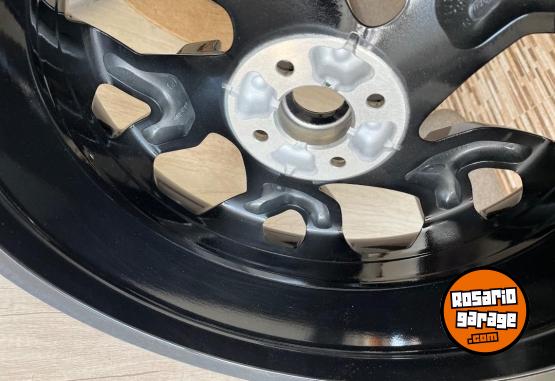 Accesorios para Autos - Llanta original para Fiat Argo HGT sin uso impecable - En Venta
