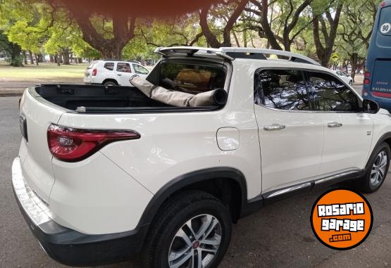 Camionetas - Fiat Toro Volcano 2016 Diesel 129000Km - En Venta