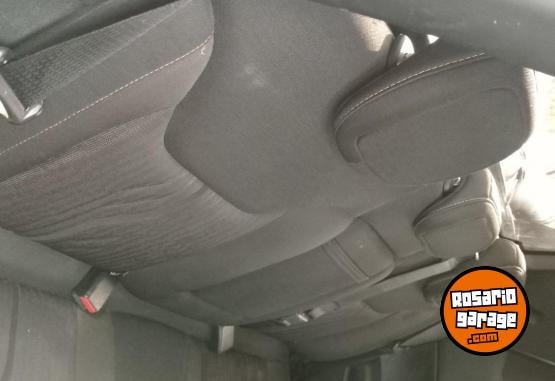 Camionetas - Fiat Toro Volcano 2016 Diesel 129000Km - En Venta