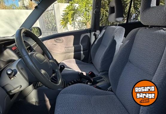 Autos - Suzuki GRAND VITARA 2001 Diesel 250000Km - En Venta