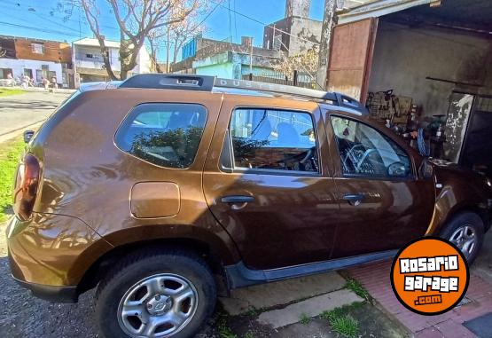 Autos - Renault Duster 2018 GNC 69668Km - En Venta