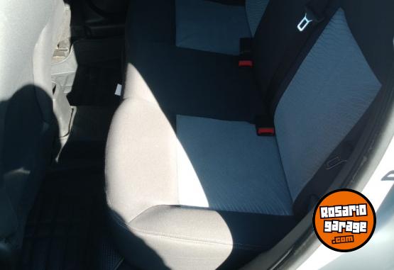 Autos - Peugeot 208 Allure Plus touchcree 2013 Nafta 129Km - En Venta