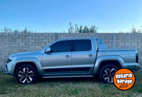Camionetas - Volkswagen Amarok Extreme V6 2024 Diesel 54000Km - En Venta