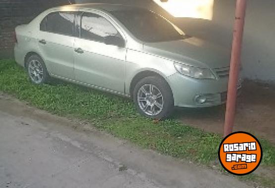 Autos - Volkswagen Voyage 2009 GNC 180000Km - En Venta