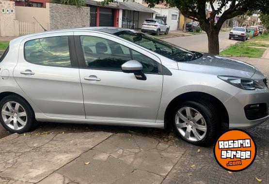 Autos - Peugeot Allure 2015 Nafta 130000Km - En Venta