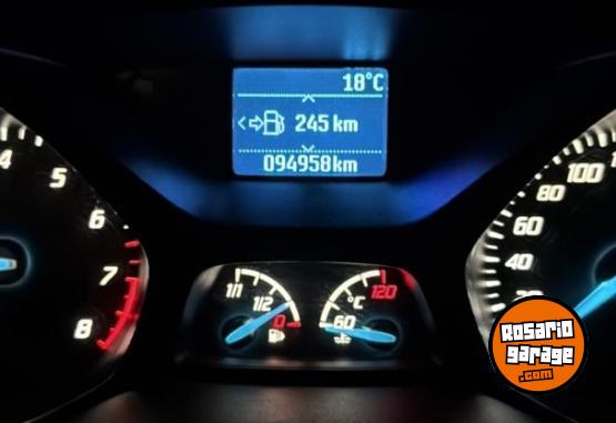 Autos - Ford Focus 2014 Nafta 94000Km - En Venta