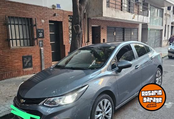 Autos - Chevrolet Cruze LT 2017 Nafta 99000Km - En Venta