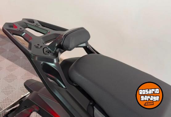 Motos - Bajaj Dominar 400 2023 Nafta 8300Km - En Venta