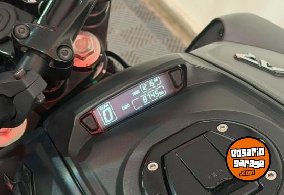 Motos - Bajaj Dominar 400 2023 Nafta 8300Km - En Venta