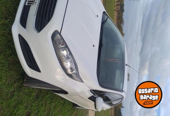 Autos - Ford Fiesta 2015 Nafta 115000Km - En Venta