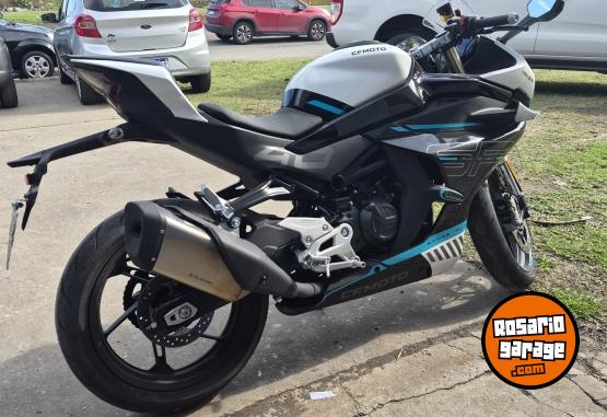 Motos - CF 450 sr 2025 Nafta 6000Km - En Venta