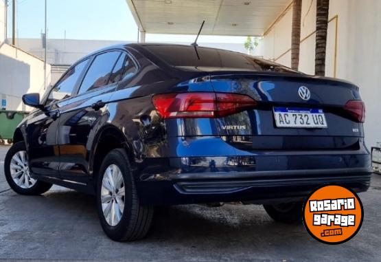Autos - Volkswagen VIRTUS 2018 Nafta 136000Km - En Venta