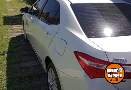 Autos - Toyota COROLLA 2016 Nafta 95000Km - En Venta