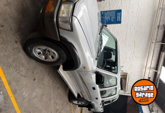 Camionetas - Toyota Hilux 2002 Diesel 320000Km - En Venta