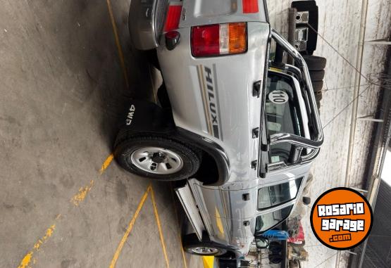 Camionetas - Toyota Hilux 2002 Diesel 320000Km - En Venta