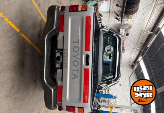 Camionetas - Toyota Hilux 2002 Diesel 320000Km - En Venta