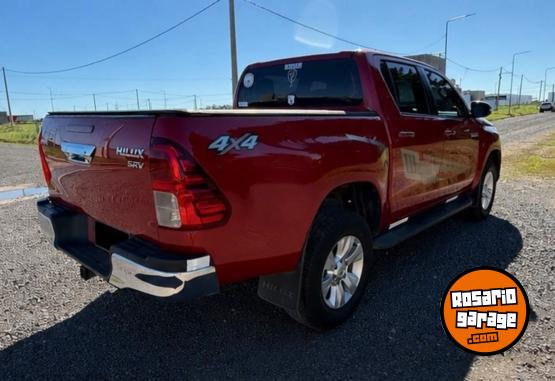 Camionetas - Toyota HILUX 2016 Diesel 136000Km - En Venta