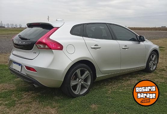 Autos - Volvo V40 T4 Inscription 2017 Nafta 66000Km - En Venta