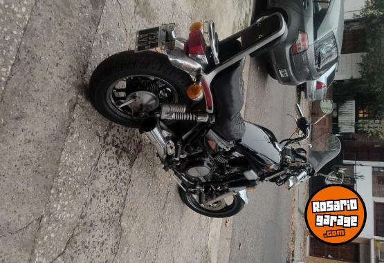 Motos - Honda Magna 750 1983 Nafta 28000Km - En Venta