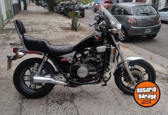 Motos - Honda Magna 750 1983 Nafta 28000Km - En Venta