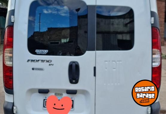 Utilitarios - Fiat Fiorino 2014 Nafta 139000Km - En Venta