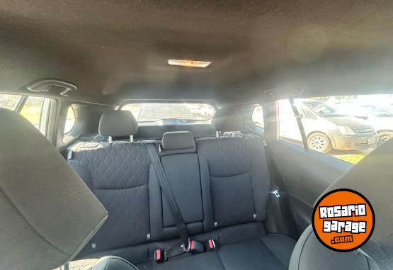 Autos - Toyota Corolla cross 2023 Nafta 86000Km - En Venta