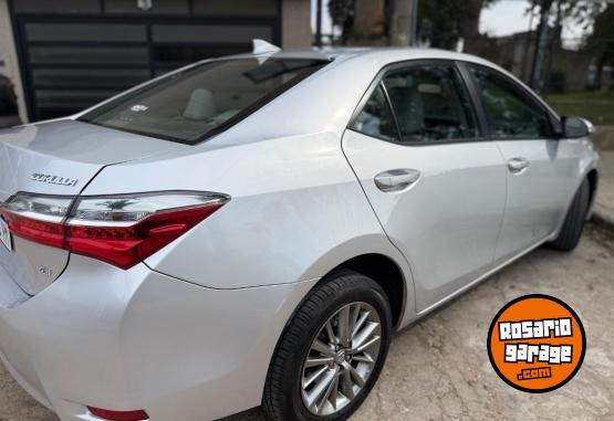 Autos - Toyota COROLLA XEI PACK CVT 2018 Nafta 110000Km - En Venta