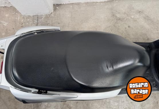 Motos - Kymco Like 125 2021 Nafta 18000Km - En Venta