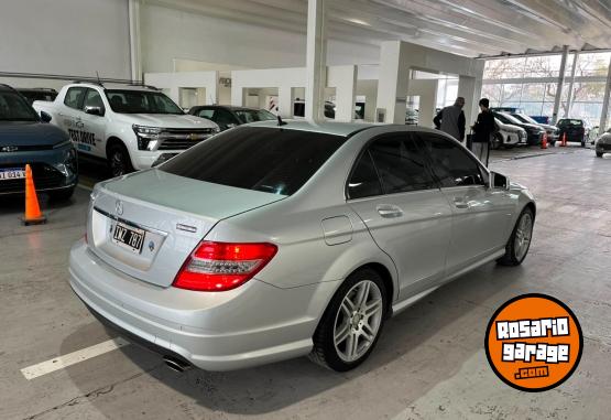 Autos - Mercedes Benz C350 V6 2010 Nafta 110000Km - En Venta