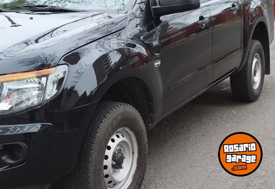 Camionetas - Ford Ranger XL 2.2 2016 Diesel 158000Km - En Venta