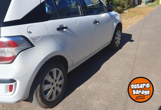 Autos - Chevrolet Agile 2016 Nafta 128000Km - En Venta
