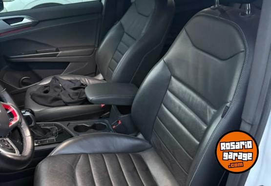 Autos - Volkswagen Taos 1.4 250 Tsi Highline 2021 Nafta 132000Km - En Venta