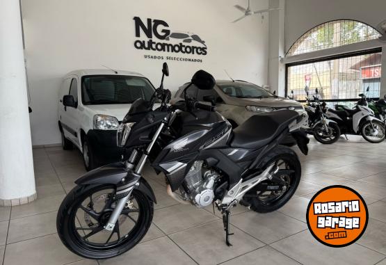 Motos - Honda Twister 250cc 2023 Nafta 13000Km - En Venta