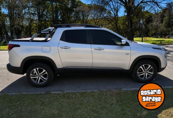Camionetas - Fiat TORO FREEDOM 2.0 AT9 2019 Diesel 67000Km - En Venta