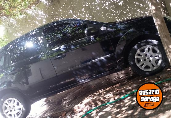 Autos - Ford Ambiente 2009 Nafta 171000Km - En Venta